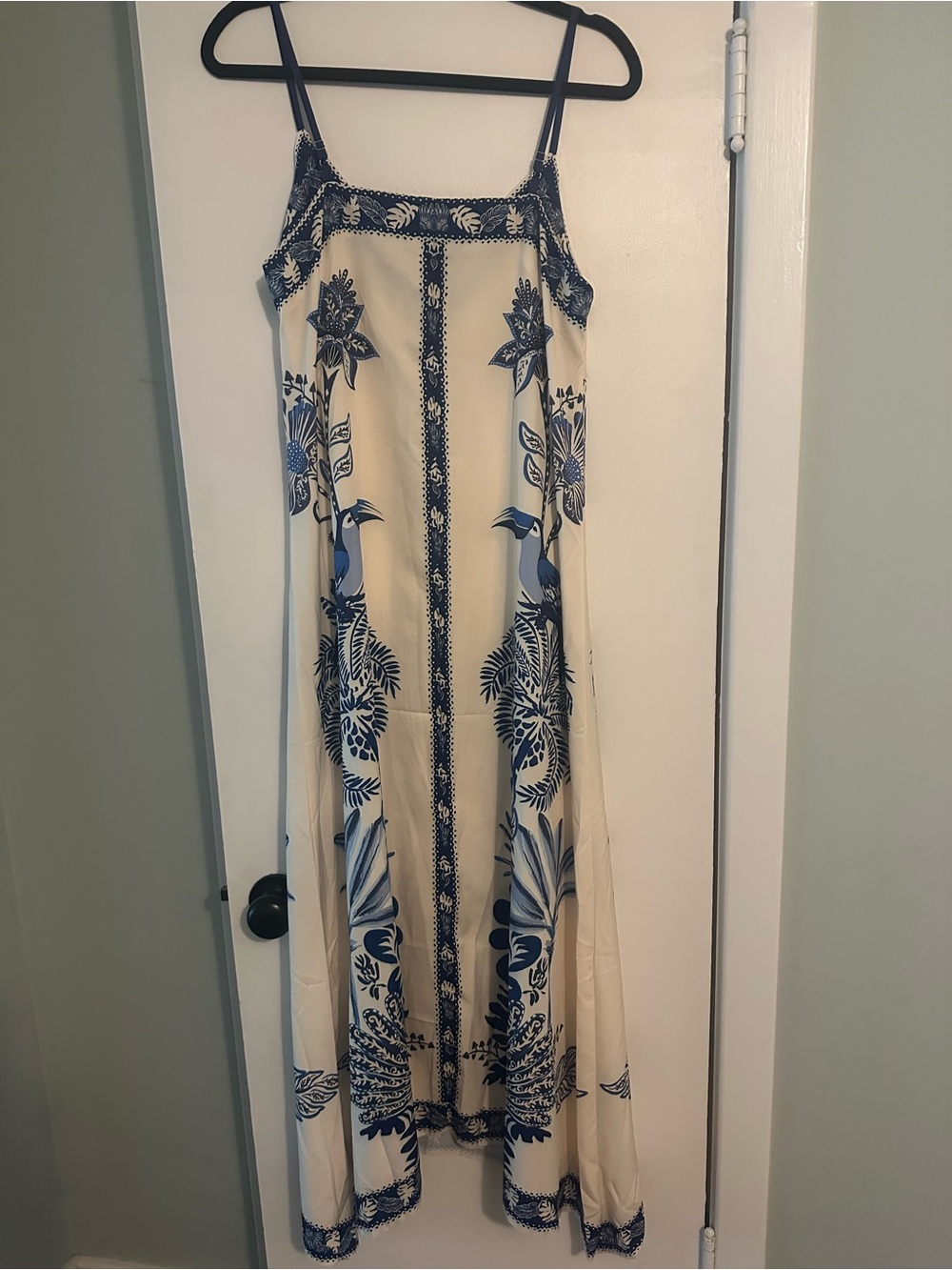 Blue & White Spaghetti Strap Maxi Dress NWOT - Picture 2 of 3